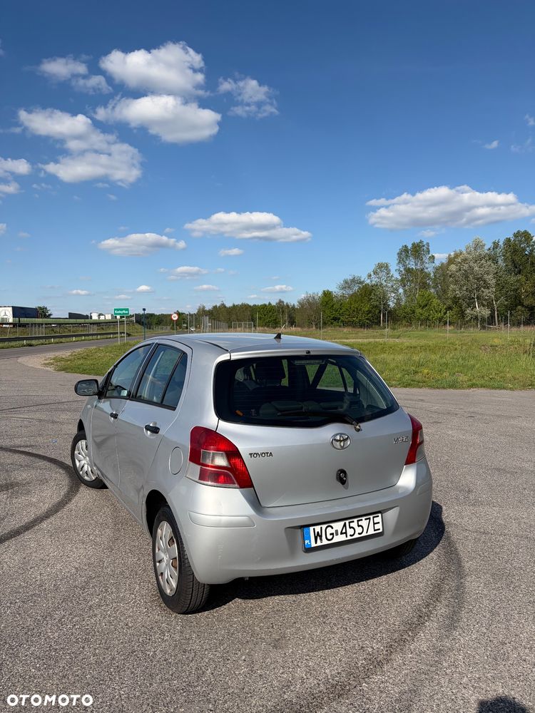 Toyota Yaris 1.0 Life - 4