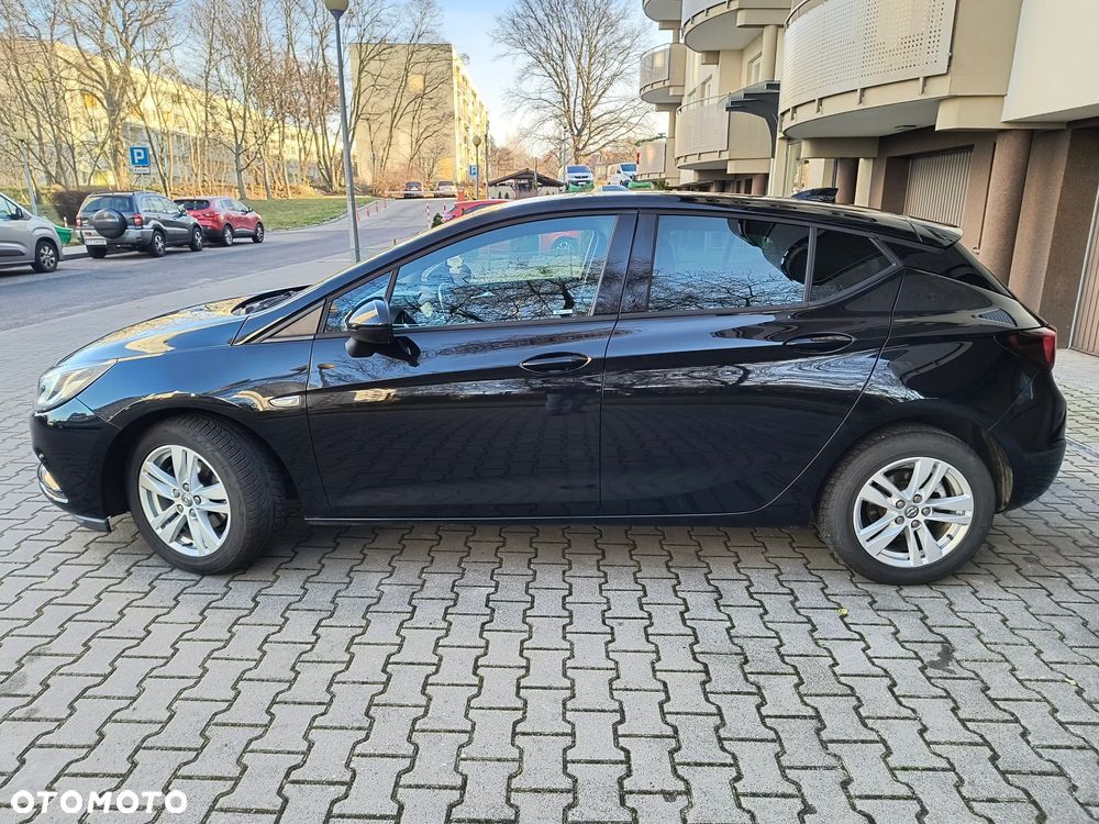Opel Astra 1.6 D (CDTI) Start/Stop Edition - 11