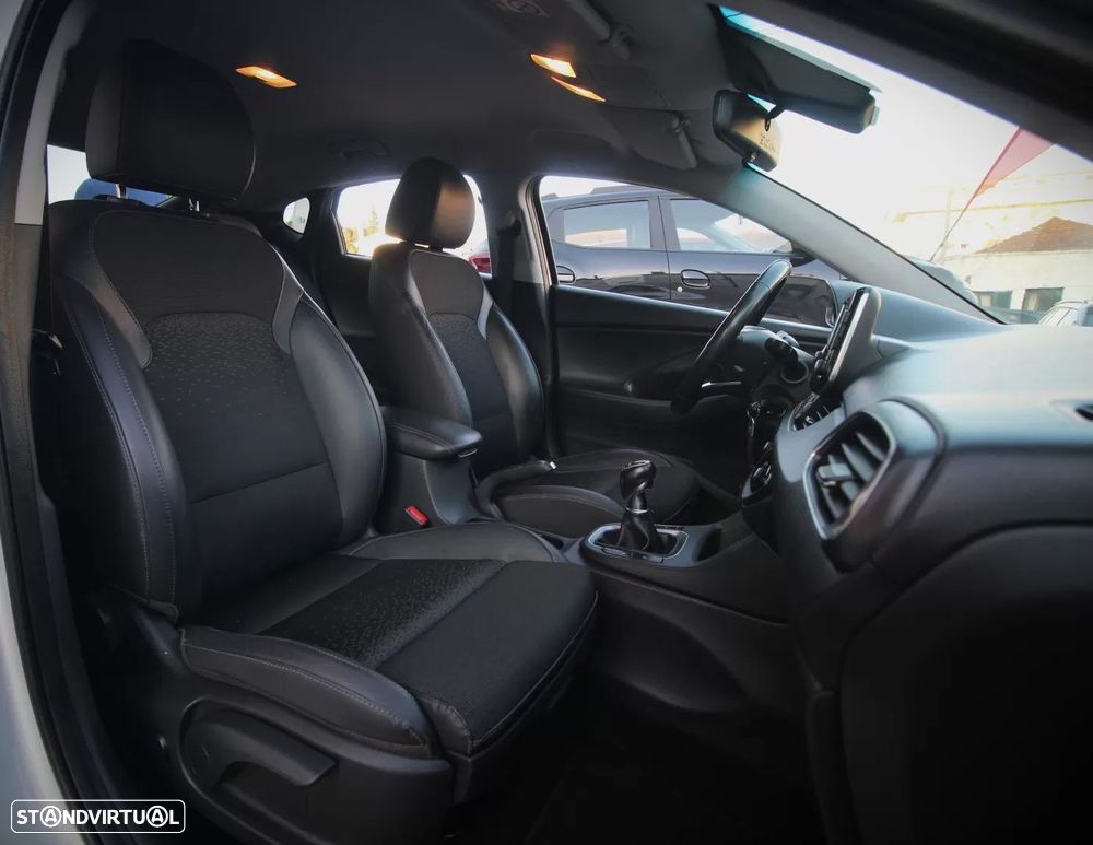 Hyundai i30 Fastback 1.0 T-GDI Style - 29