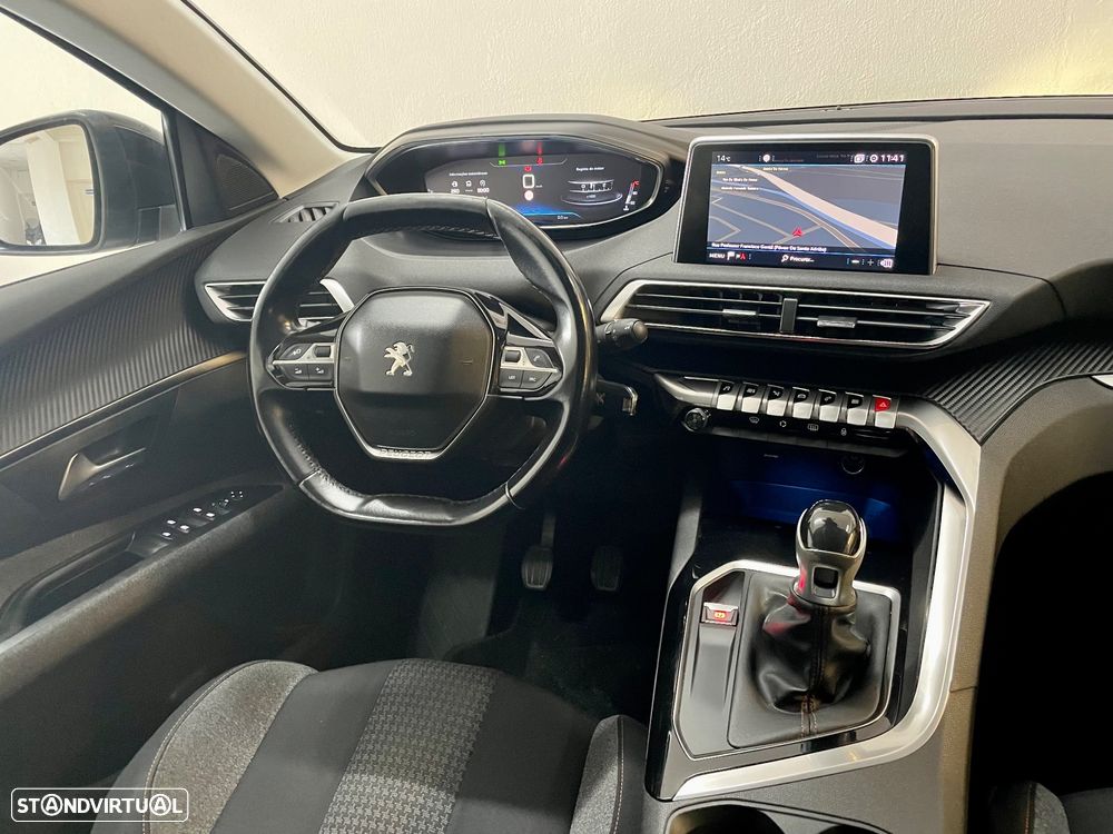 Peugeot 5008 BlueHDI 130 Allure - 14