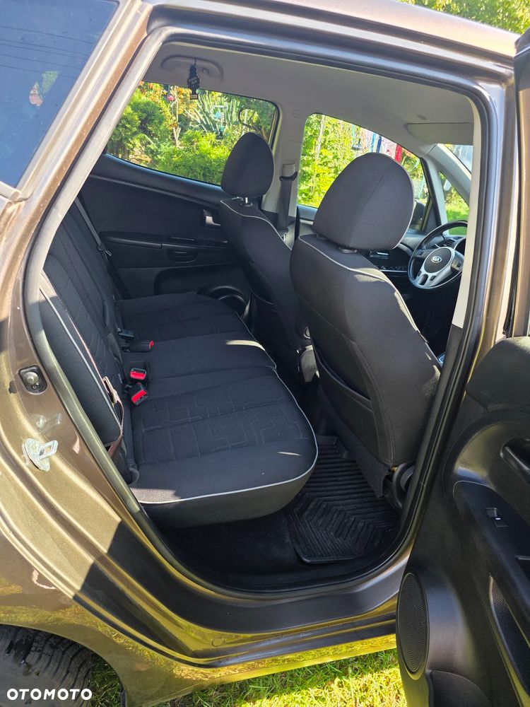 Kia Venga 1.6 Business Line - 6