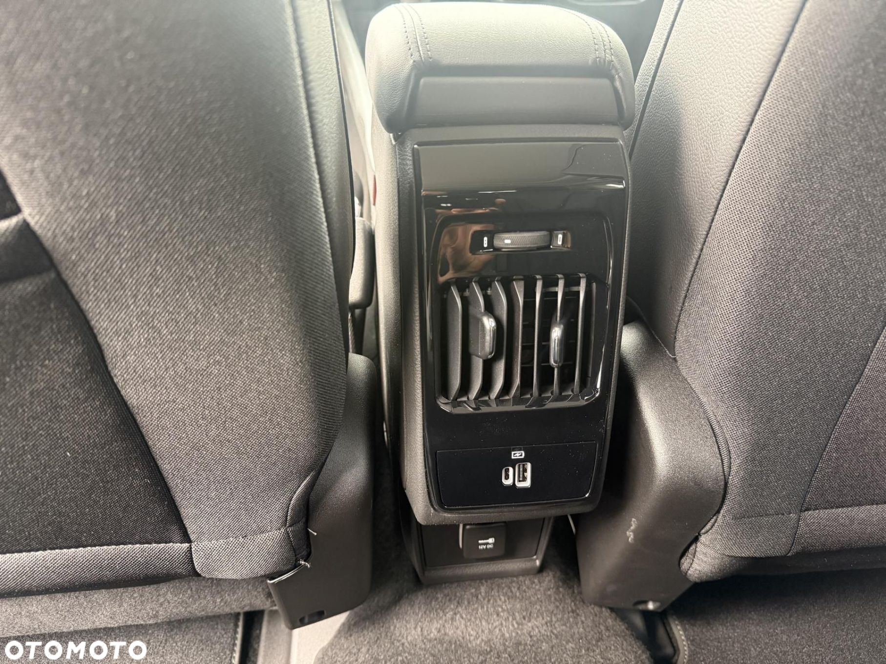 Jeep Compass - 22