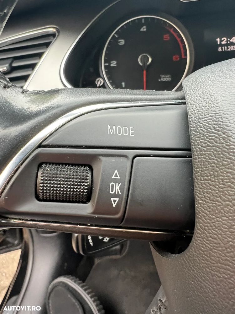 Audi A4 2.0 TDI Multitronic - 32