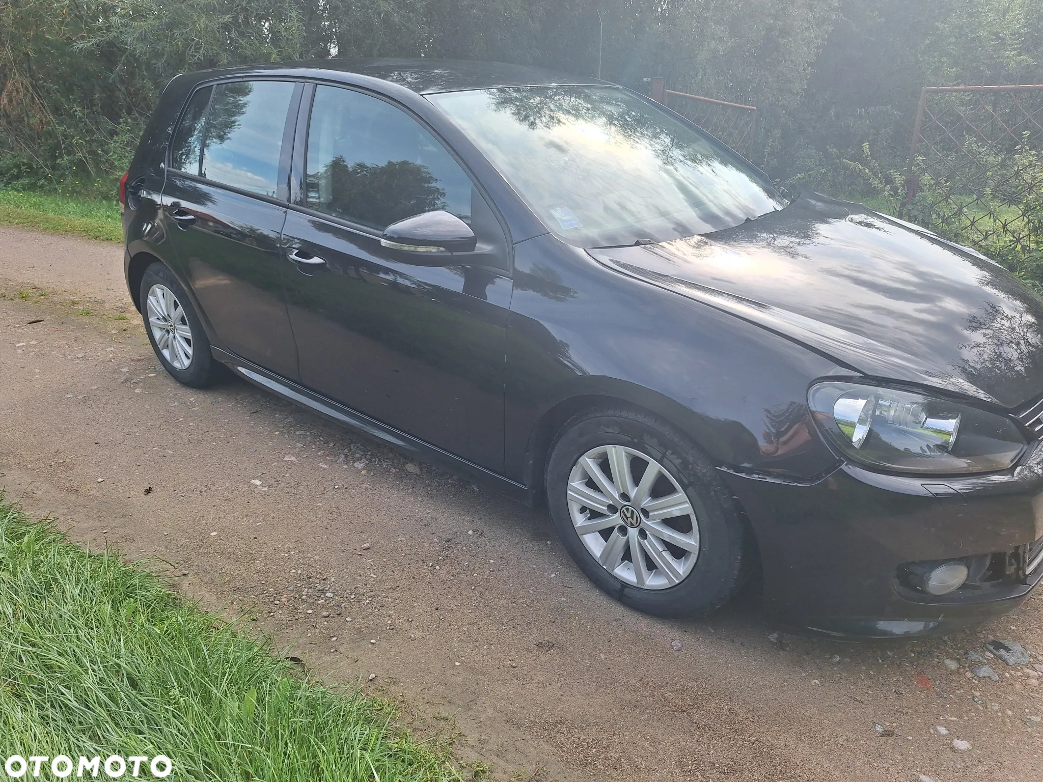 Volkswagen Golf 1.6 TDI DPF BlueMotion Technology Comfortline - 2