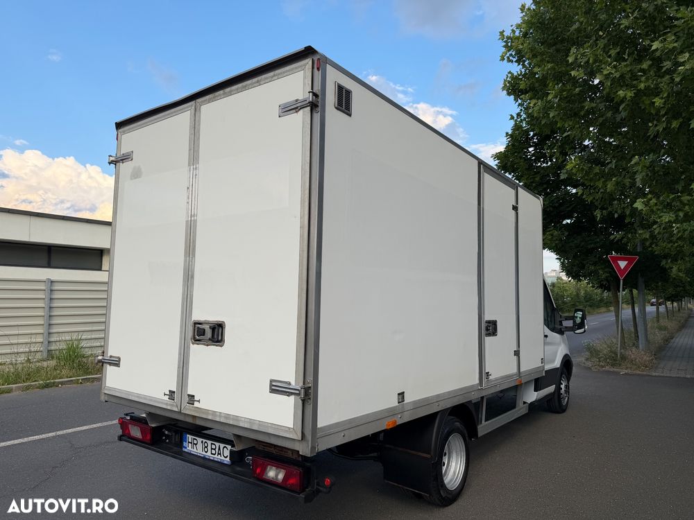 Ford Transit - 18
