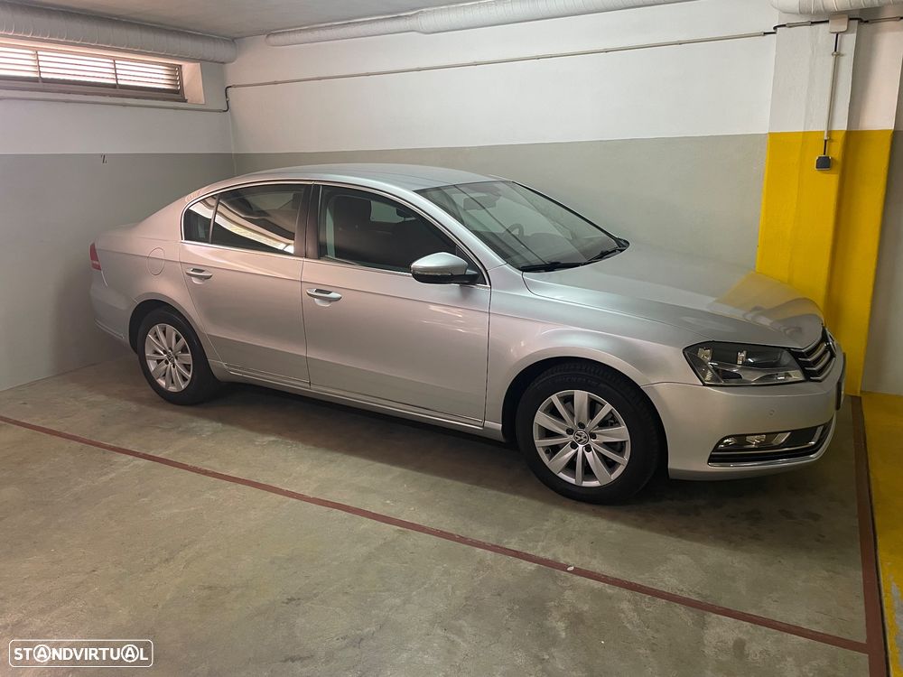 Volkswagen Passat 1.6 TDI BlueMotion — fotografia 3