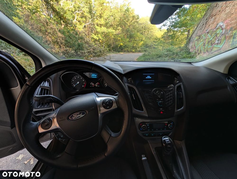 Ford Focus 1.0 EcoBoost Titanium - 19