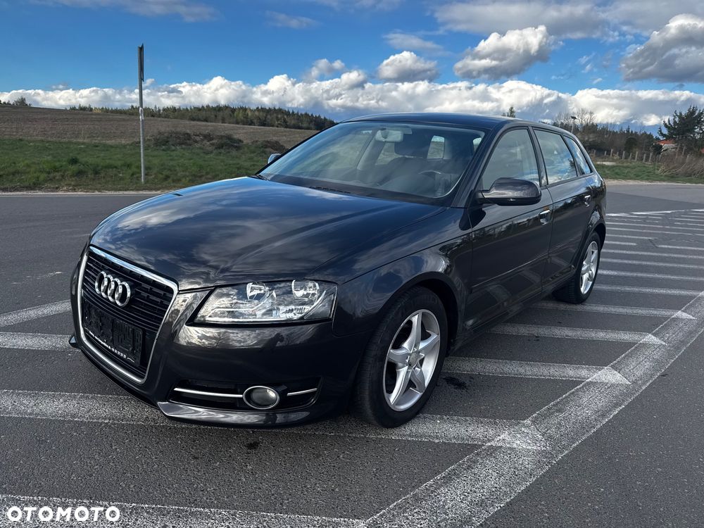 Audi A3 Sportback 1.6 Ambiente - 1