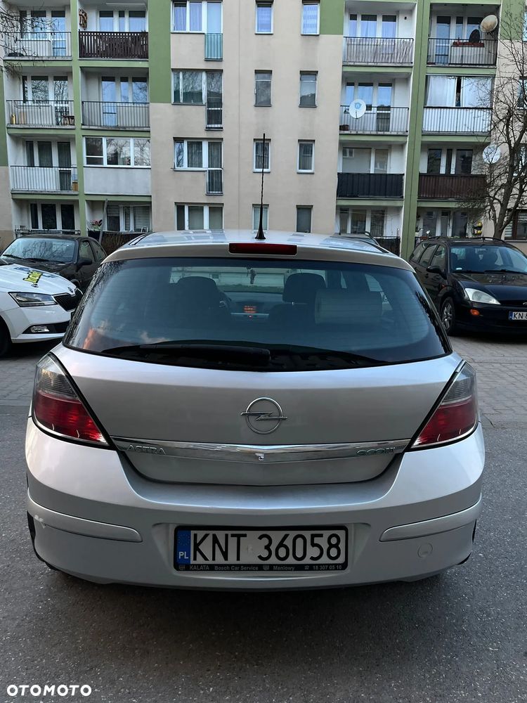 Opel Astra 1.4 - 16