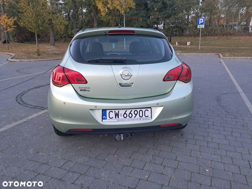 Opel Astra - 6