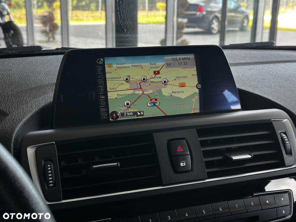BMW Seria 1 118i - 22