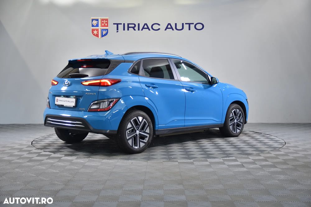 Hyundai KONA - 6