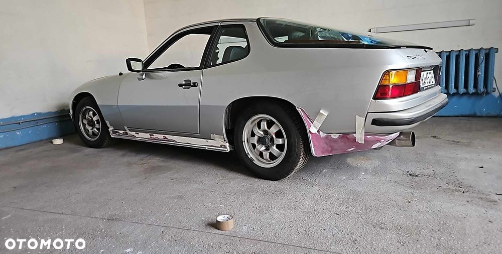 Porsche 924 Standard - 31