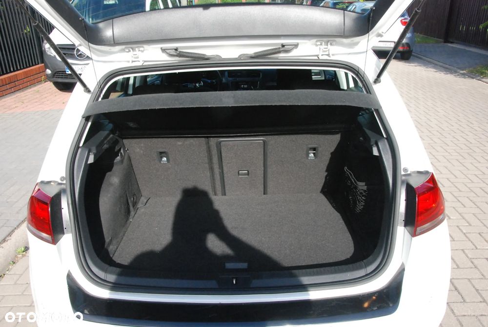 Volkswagen Golf 1.2 TSI Comfortline - 5