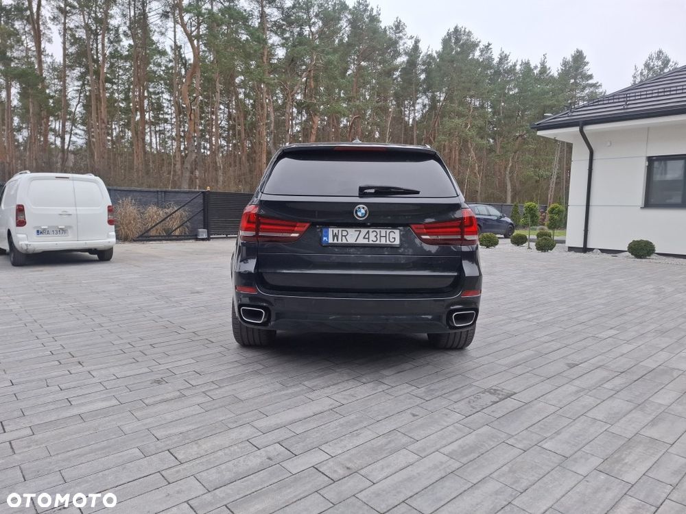 BMW X5 3.0si xDrive - 4