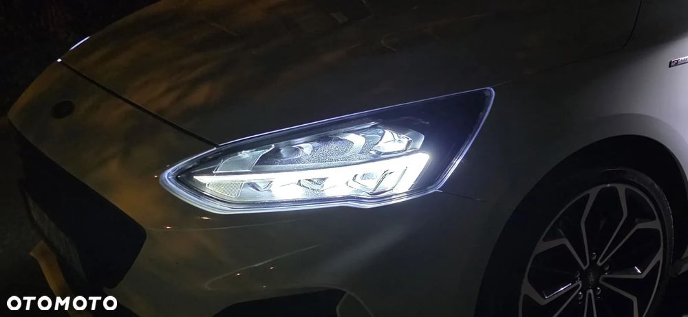 Ford Focus 1.0 EcoBoost mHEV ST-Line - 5