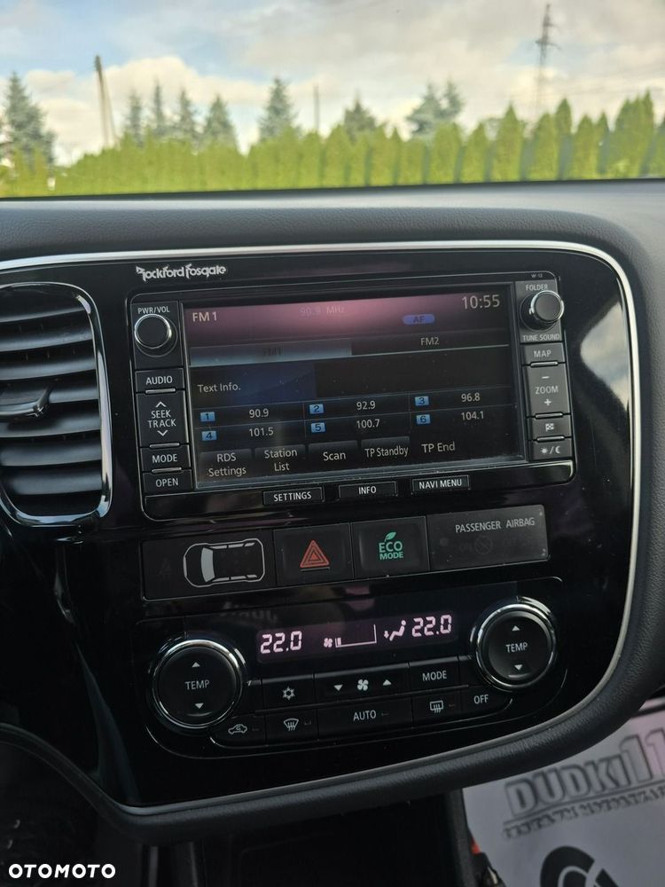 Mitsubishi Outlander - 36