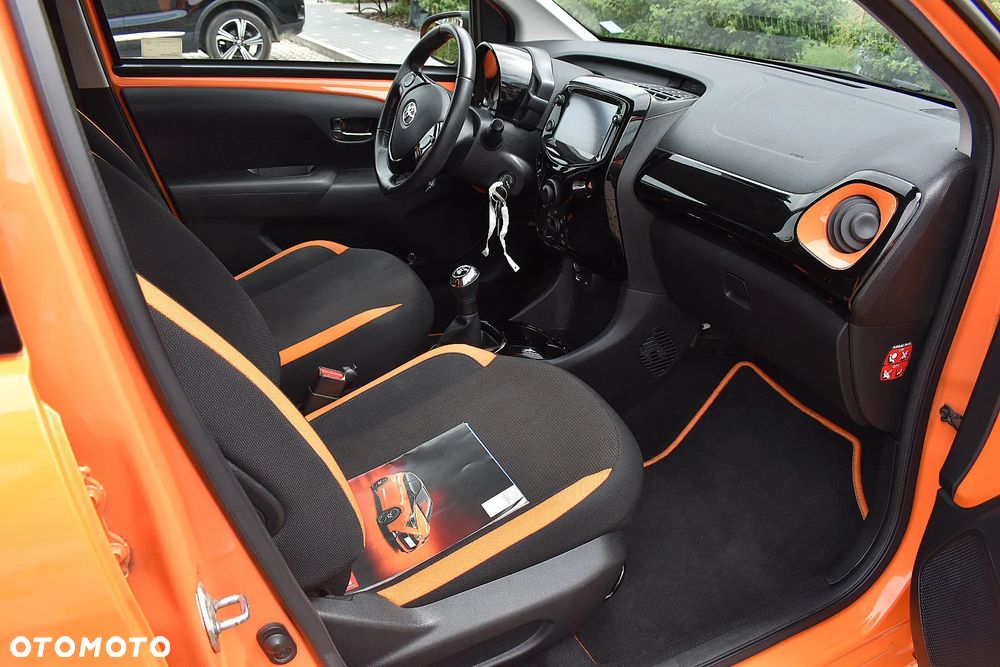 Toyota Aygo x-clusive Style Selection - 7