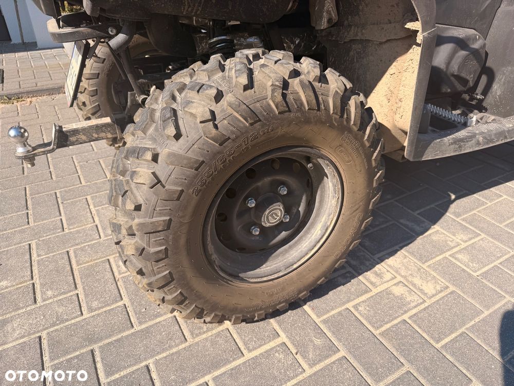 CFMoto CForce - 9