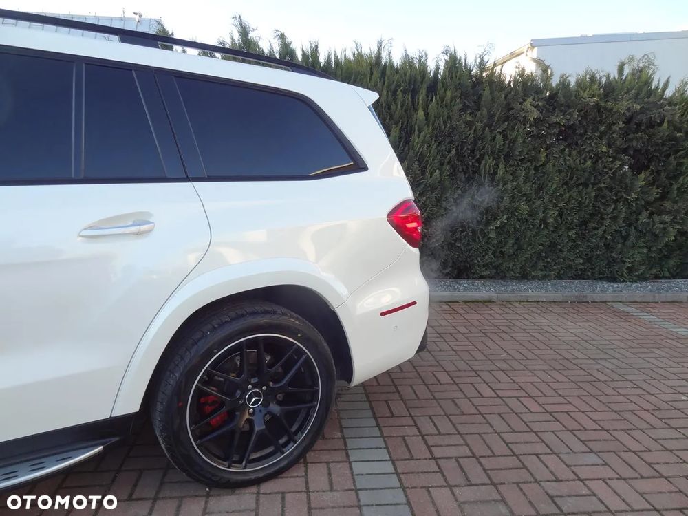 Mercedes-Benz GLS AMG 63 4-Matic - 11