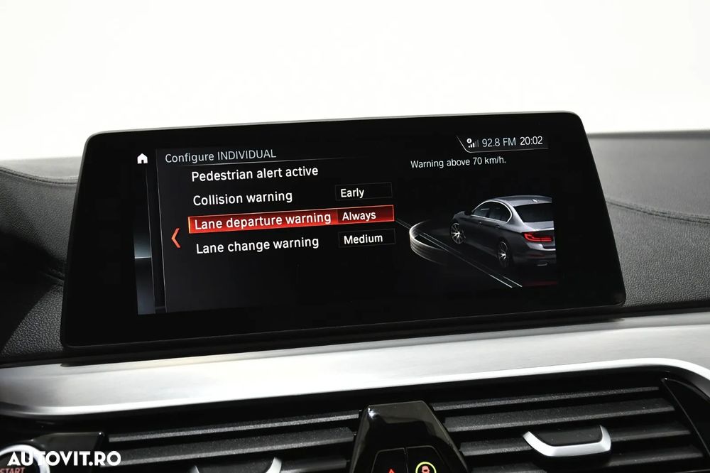 BMW Seria 5 520d Aut. Luxury Line - 23