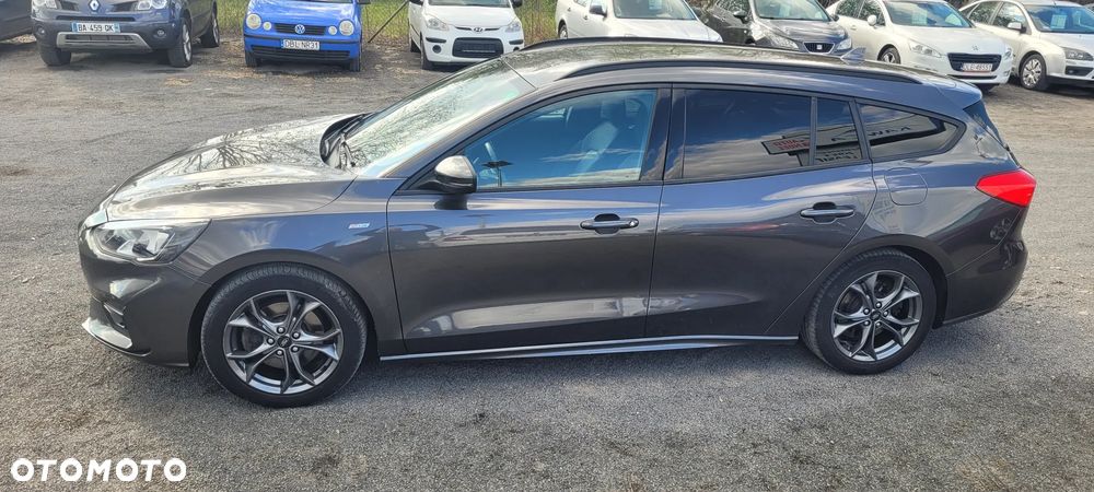 Ford Focus 1.0 EcoBoost Start-Stopp-System ST-LINE STYLE - 5