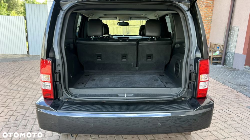 Jeep Cherokee 2.8 CRD Limited - 32