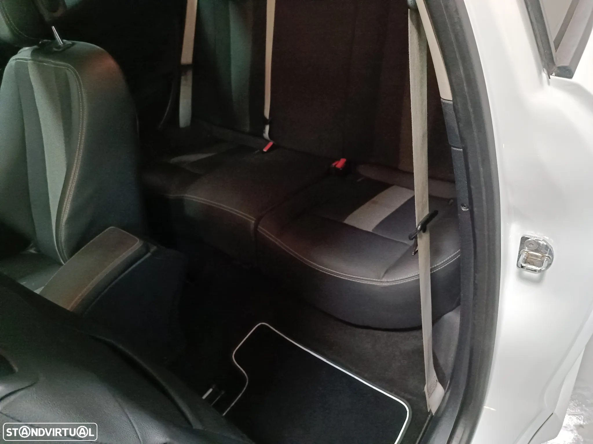 Renault Mégane Coupe dCi 130 FAP Luxe - 19