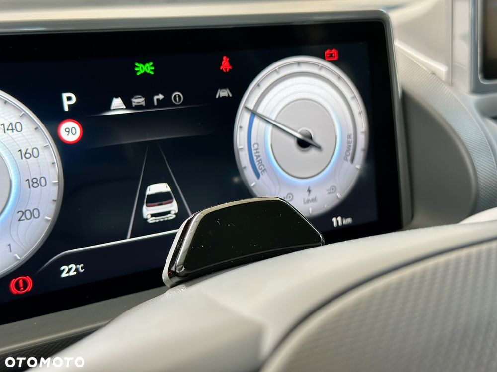 Hyundai Inster 49kWh Cross Smart - 33