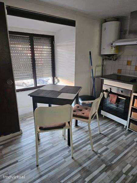 Estudio para estudantes - Grande imagem: 5/7