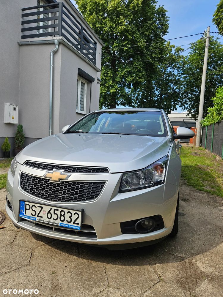 Chevrolet Cruze 1.8 LT+ - 1