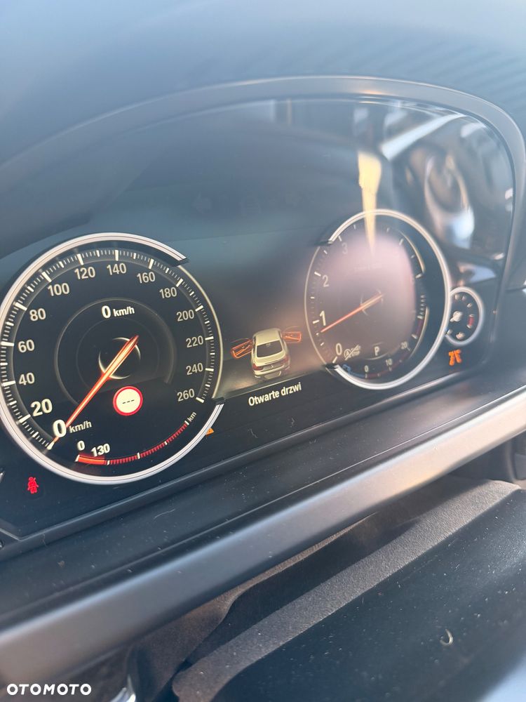 BMW Seria 6 650i - 23