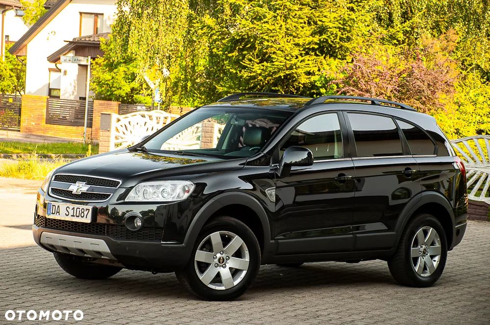 Chevrolet Captiva 2.4 2WD 7 Sitzer LS Family Edition - 3