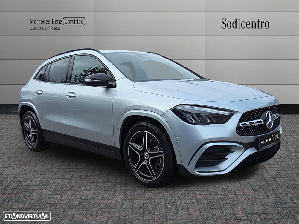 Mercedes-Benz GLA 180 d AMG Line - 3