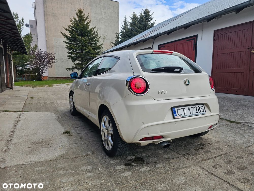 Alfa Romeo Mito 1.4 MultiAir Distinctive - 8