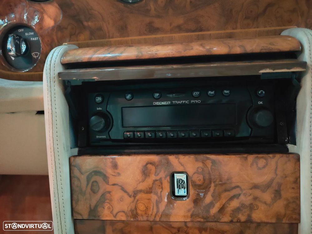 Rolls Royce Silver Spur - 28