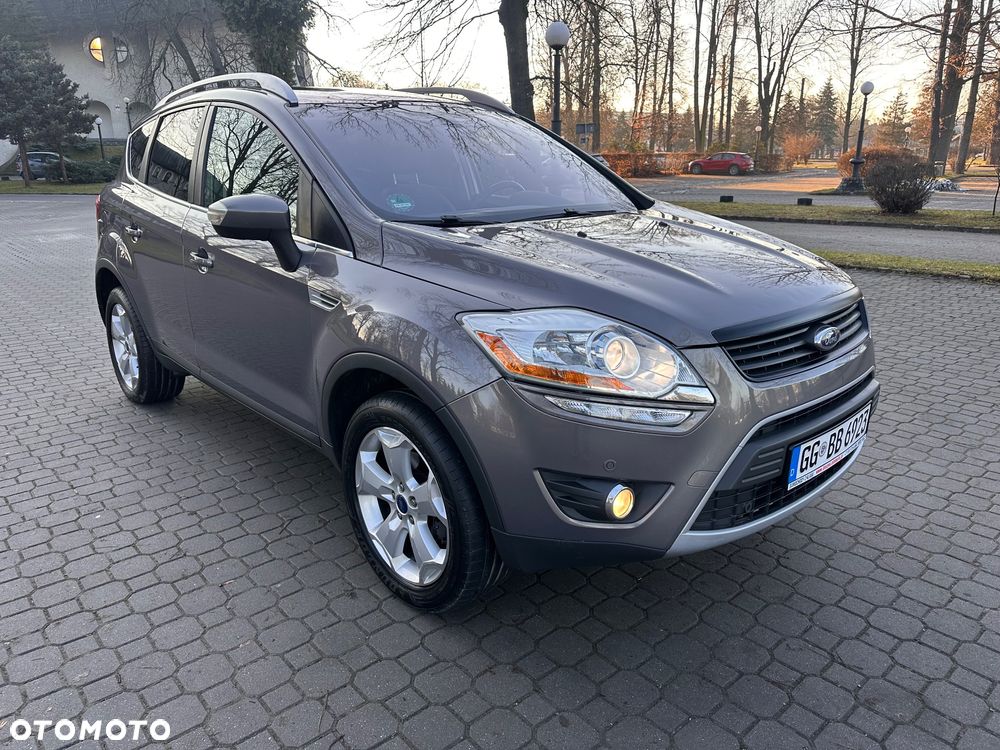 Ford Kuga 2.0 TDCi 4x4 Titanium - 4
