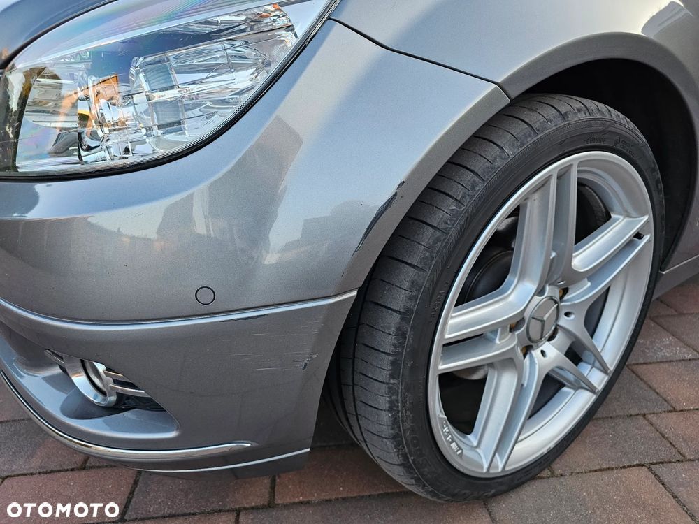 Mercedes-Benz Klasa C 180 CGI Automatik BlueEFFICIENCY - 10