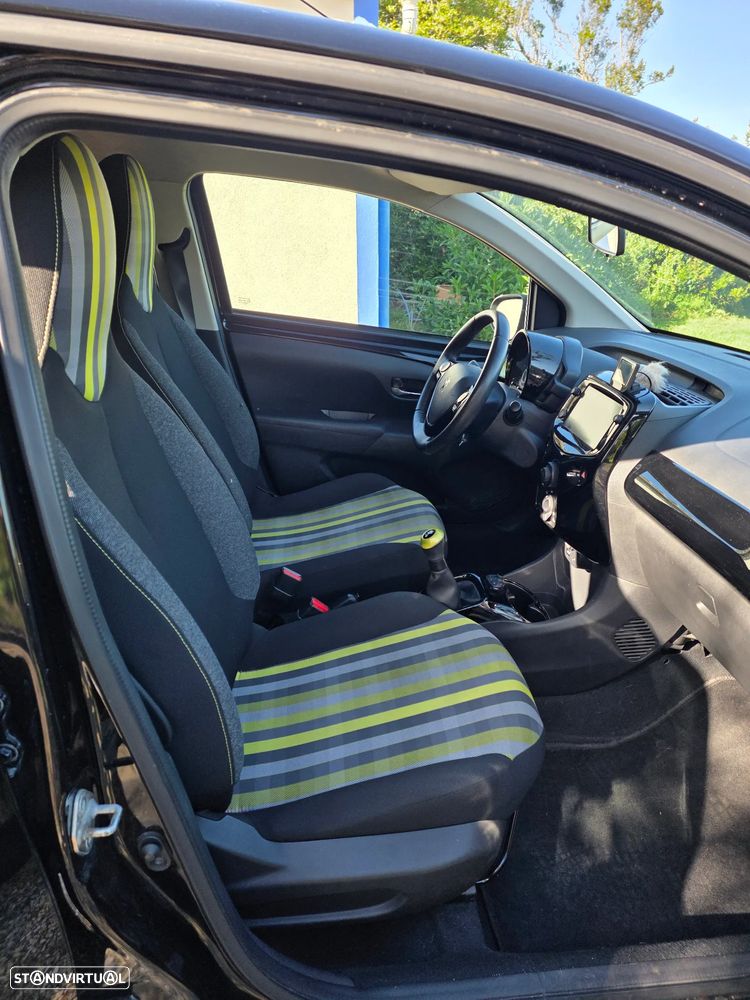 Peugeot 108 1.0 VTi Allure - 2