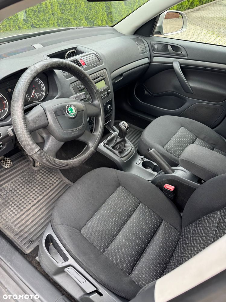 Skoda Octavia - 4