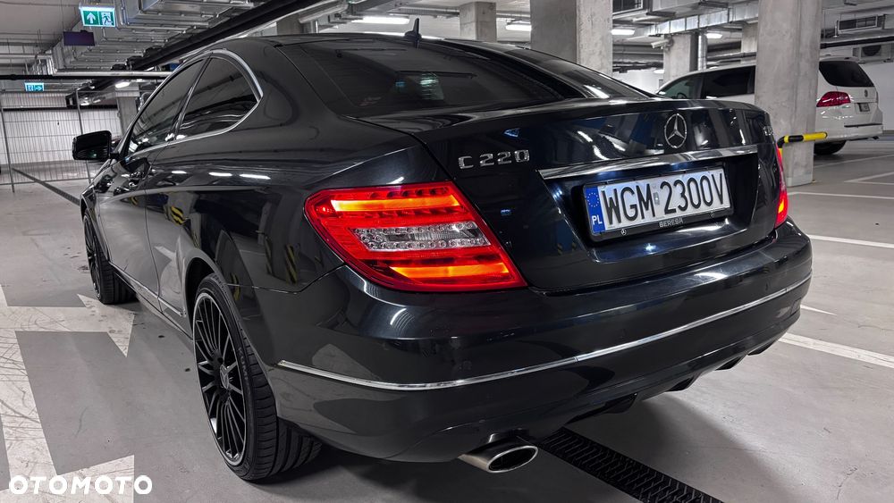 Mercedes-Benz Klasa C 220 CDI BlueEff - 15