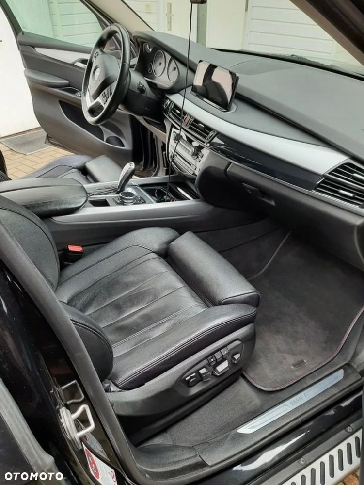 BMW X5 xDrive30d - 16