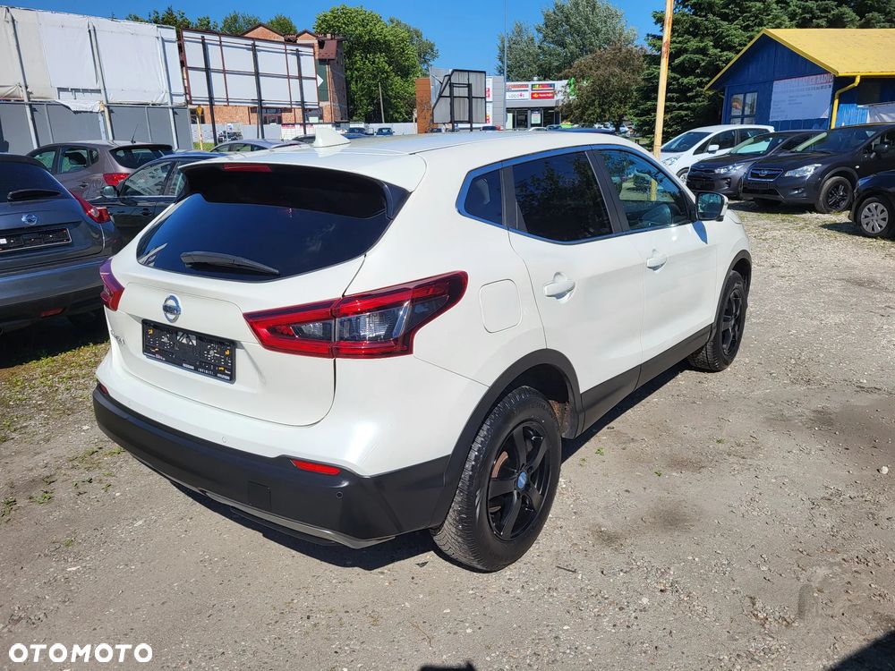 Nissan Qashqai 1.3 DIG-T Tekna - 8
