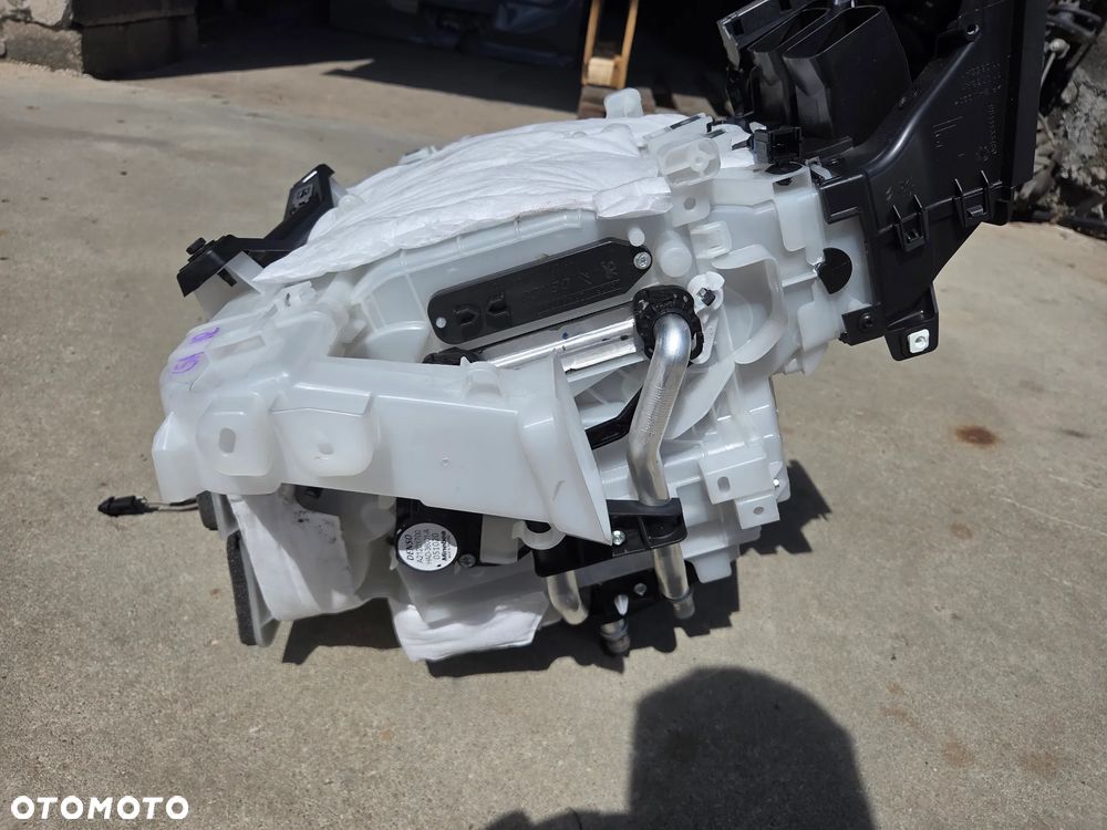Nagrzewnica Citroen C5 Aircross  9811149480 - 9