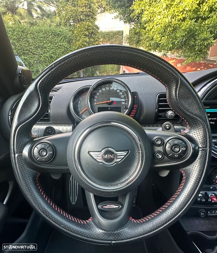 MINI Clubman Cooper SD Auto Desportiva - 17