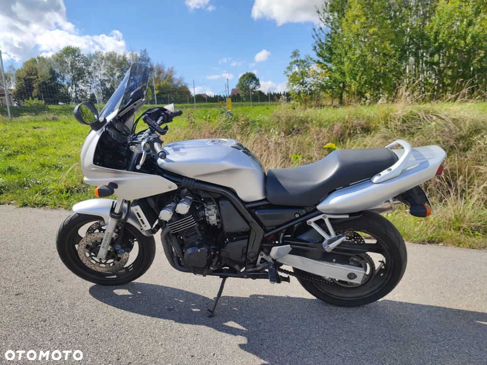 Yamaha FZS