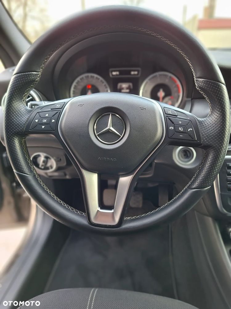 Mercedes-Benz Klasa A 180 - 10