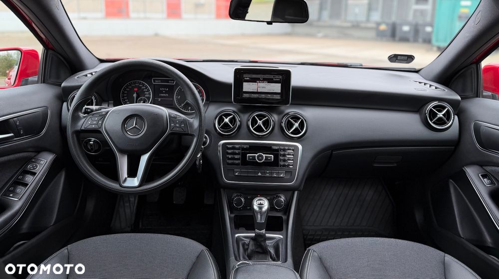Mercedes-Benz Klasa A 180 d BlueEFFICIENCY Edition - 23