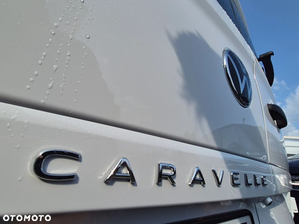 Volkswagen Caravelle - 18