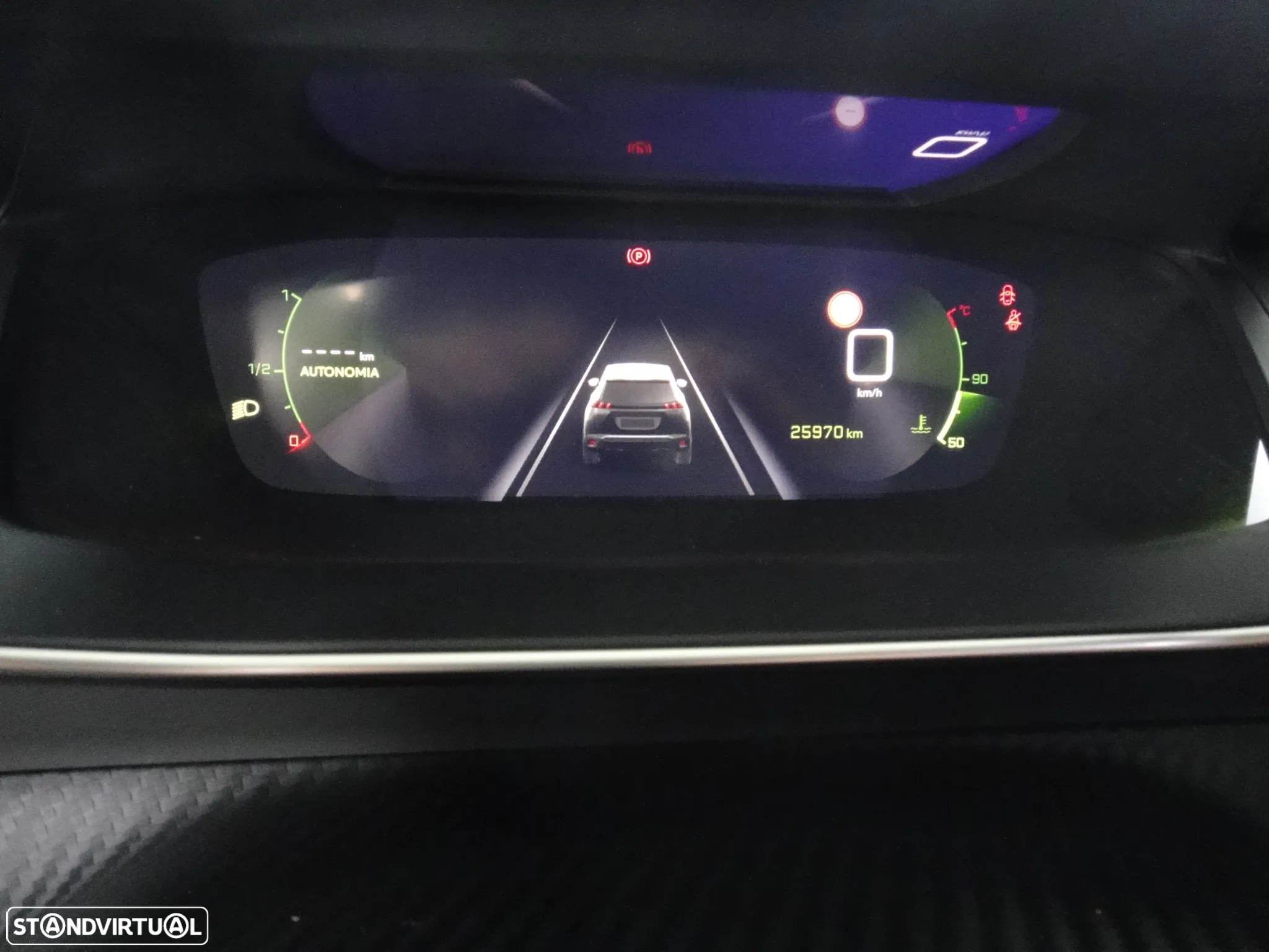 Peugeot 2008 PureTech 130 Allure - 32